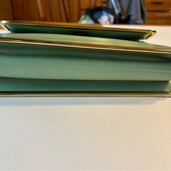 Vintage Markay Leather Clutch Hand Bag Green Gold Trim - Picture 3 of 14